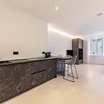 App 203 Palazzo Cavour Апартаменты