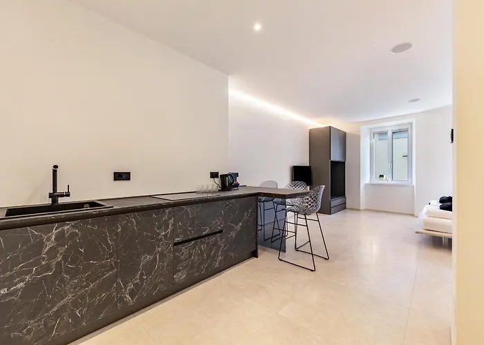 App 203 Palazzo Cavour Διαμέρισμα